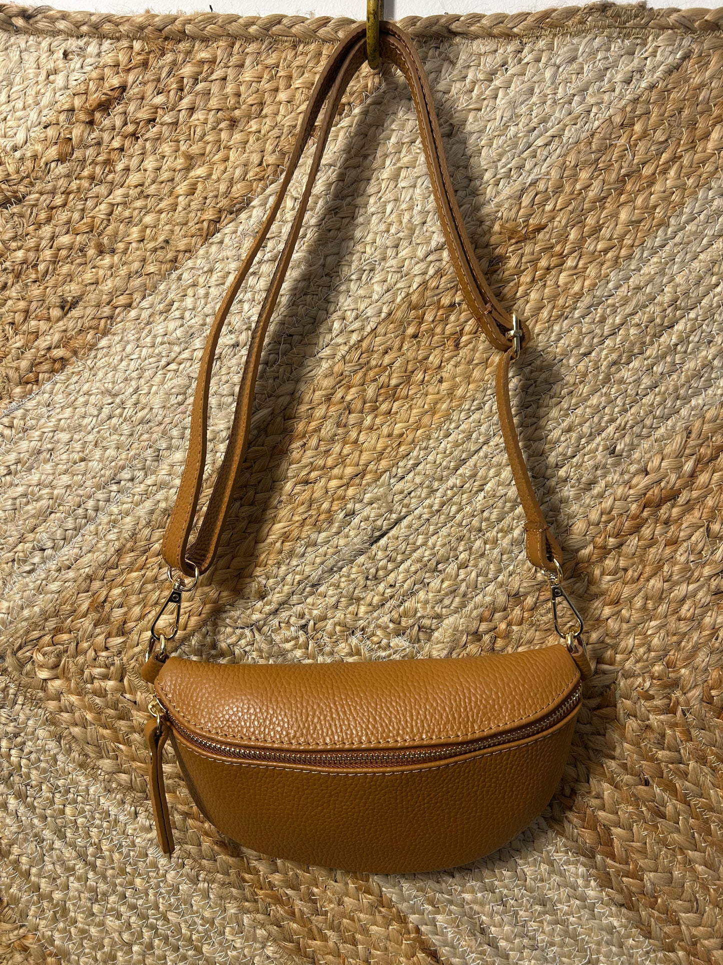 Ronyonera Cuir