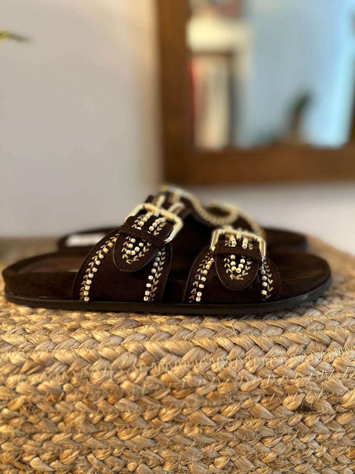Sandalia India